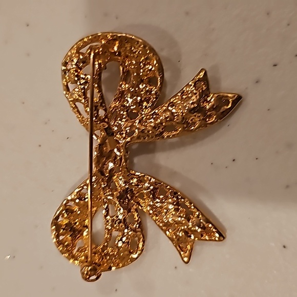 Vintage Bow Pin - Picture 3 of 3